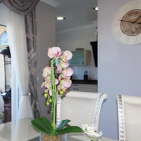 Appartement Paradise Montgo 2 *